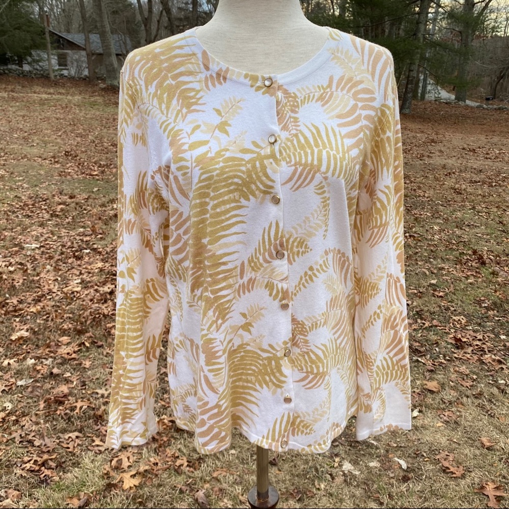 J. McLAUGHLIN SWEATER CARDIGAN WHITE TAN CREAM LONG SLEEVE BUTTONS Size L